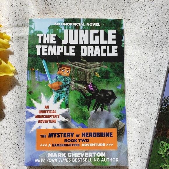 An unofficial gamers adventure set of 3 Minecraft books ages 7+ - Picture 5 of 12